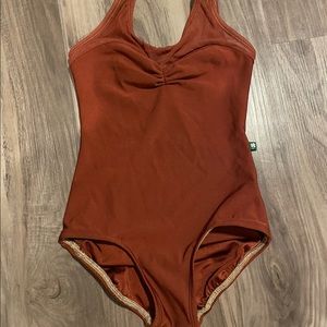 Cinnamon Lucky Leo